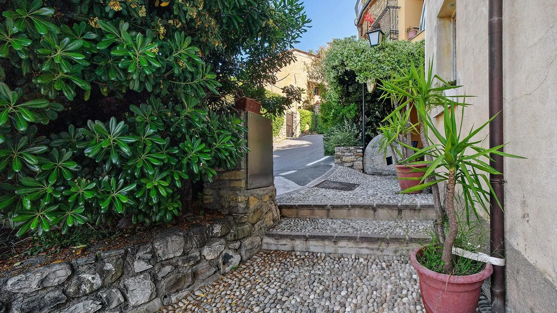 La Casa Incantata San Bartolomeo Al Mare Italy