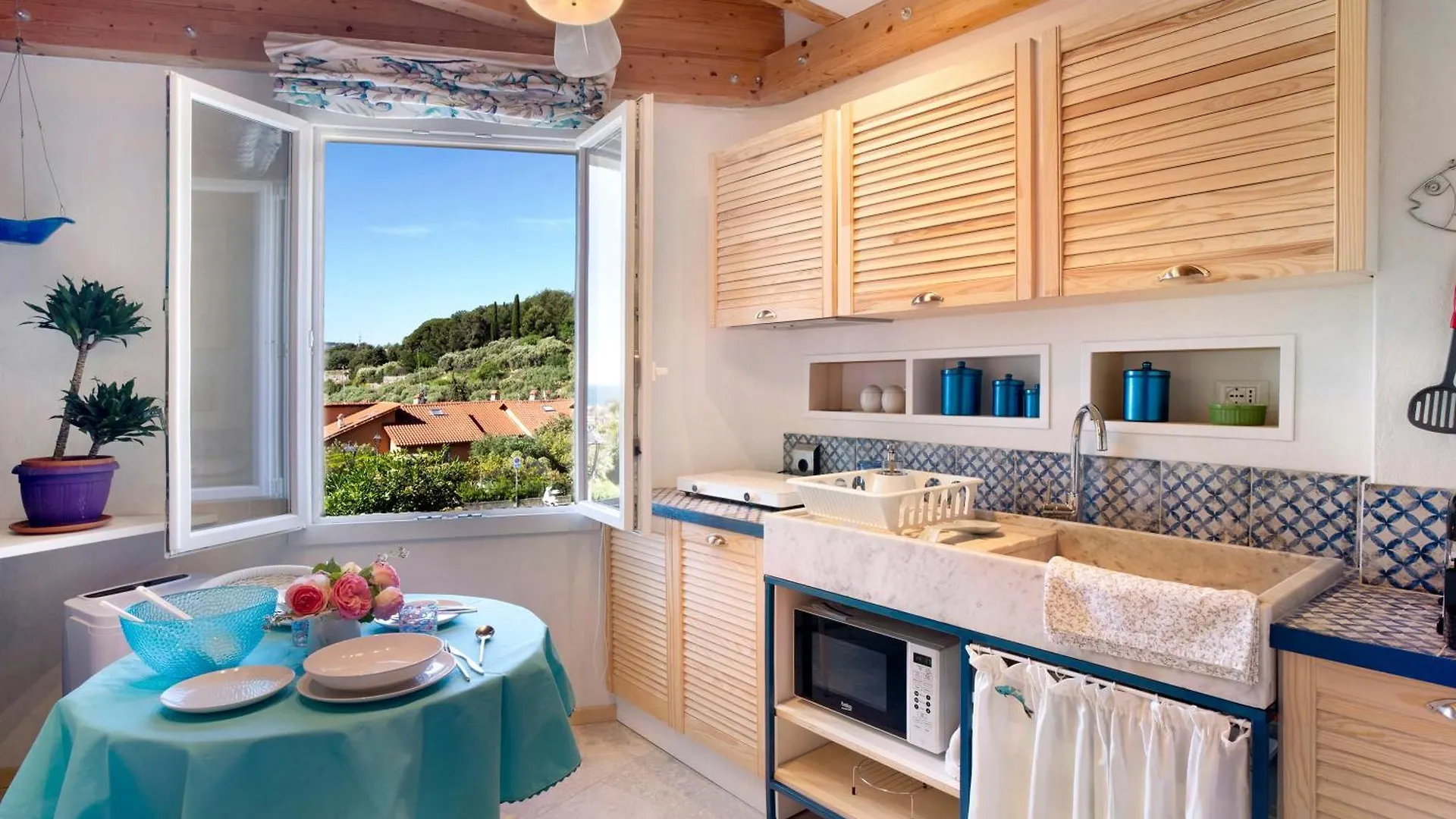 La Casa Incantata San Bartolomeo Al Mare Italy